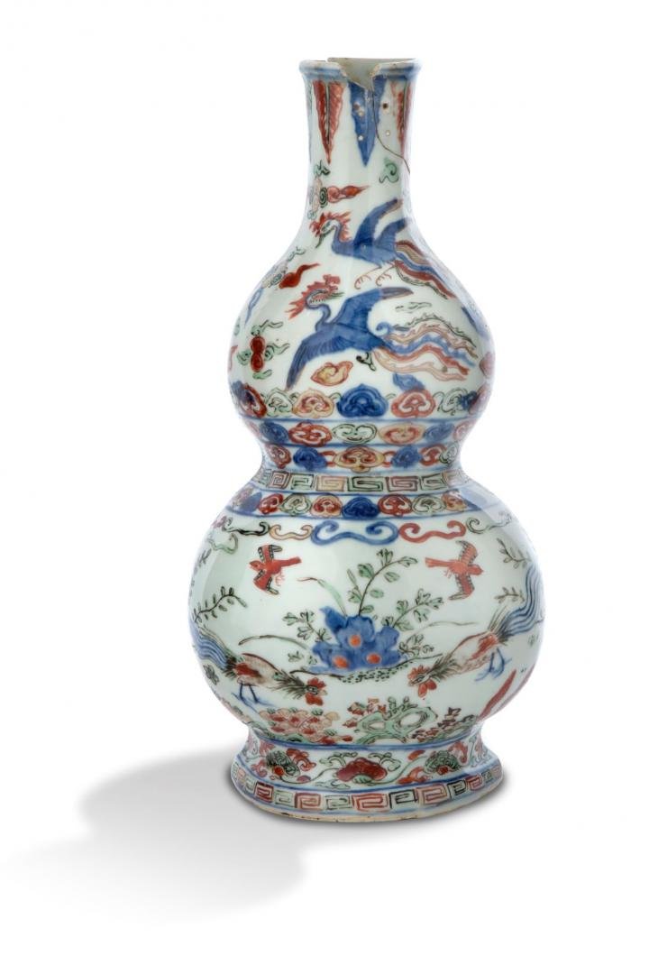 Vase d’applique Porcelaine, décor wucai