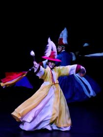 Image d'un spectacle de danse coréenne