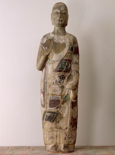 Sculpture d'un des deux disciple du Bouddha Shakyamuni