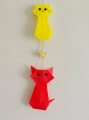 Guirlande de chats en origami