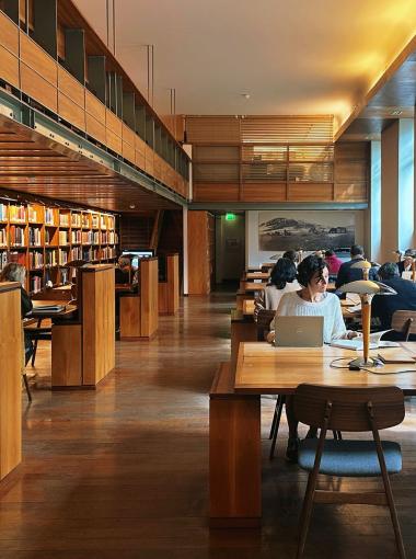 Vue de la bibliothèque du musée Guimet