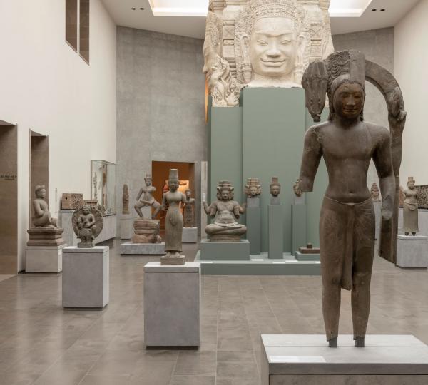 Image des salles cambodgiennes du musée Guimet