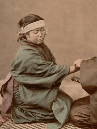 Photographie ancienne représentant une prise de pouls par un médecin japonais