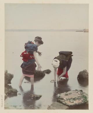 Photographie de deux pêcheuses 