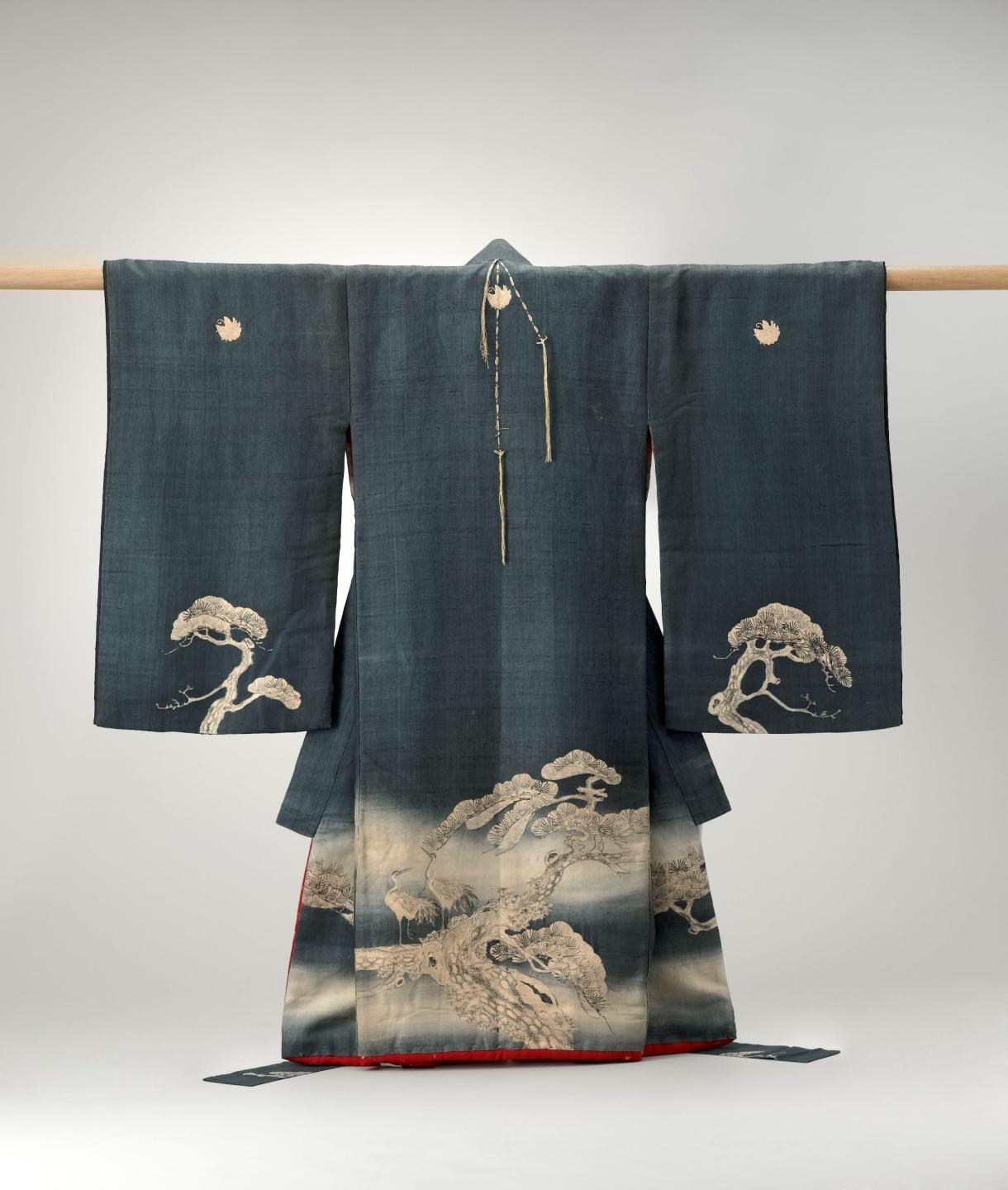 Kimono pour enfant à décor de grues et de pins sous la neige